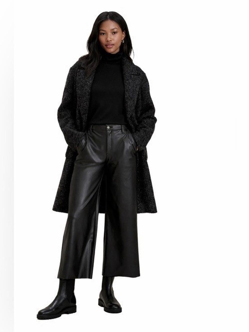 Banana Republic Women’s Vegan Leather Wide Leg Crop Pants Black Size 10